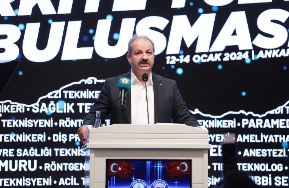 Sağlık-Sen Genel Başkanı Mahmut Faruk Doğan, “Muhakkak hekimin, hemşirenin, ebenin,