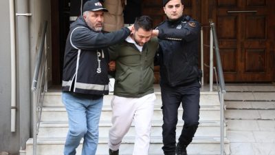 İzmir’de, yüksek faiz vaadiyle binlerce kişiden 5 milyar 123 milyon