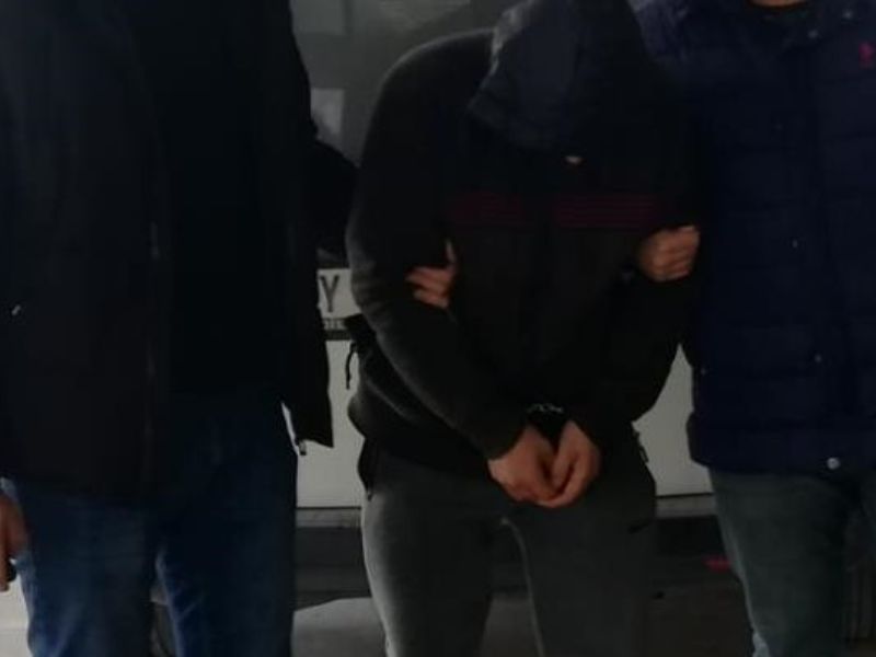 MERCEK-11 Operasyonlarında bin 124 kişi gözaltına alındı İçişleri Bakanı Ali Yerlikaya, 74 ilde ruhsatsız silah taşıyan şahıslara