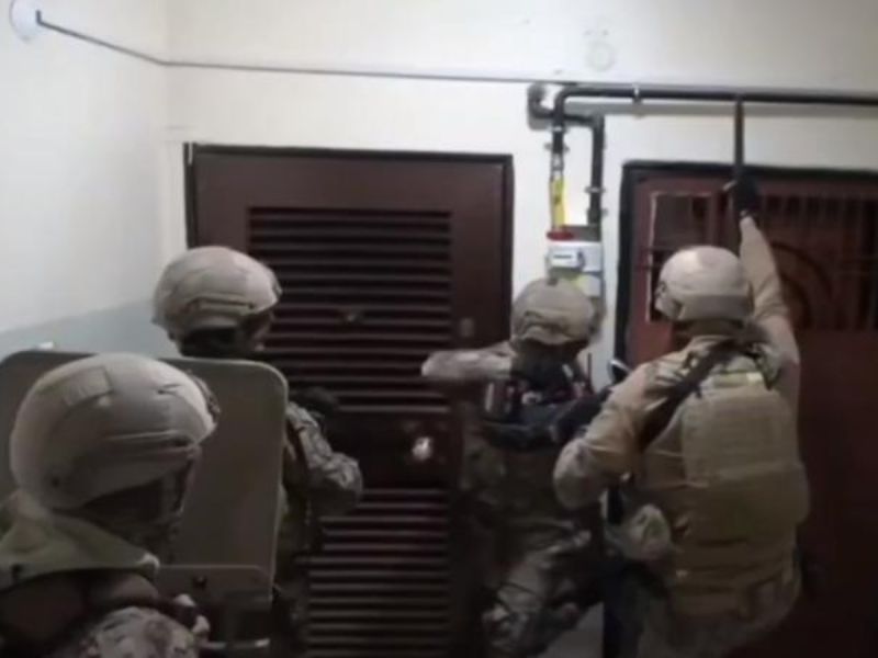 Sokak satıcılarına yönelik Narkoçelik-2 Operasyonu: 227 gözaltı İçişleri Bakanı Ali Yerlikaya, uyuşturucu madde imalatçılarına ve bunların satışını