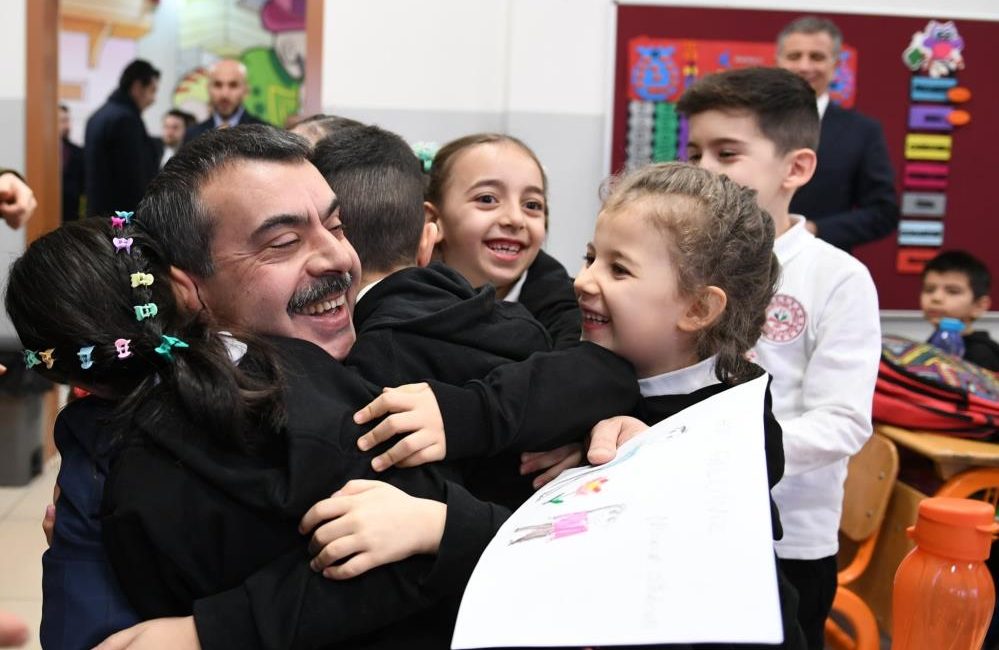 Milli Eğitim Bakanı Yusuf Tekin, 2023-2024 eğitim öğretim yılının ikinci
