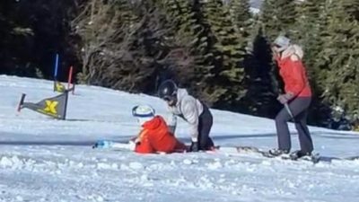 Uludağ’da kayakçıların ve tatilcilerin kullandığı telesiyejin telleri kopunca bir turist