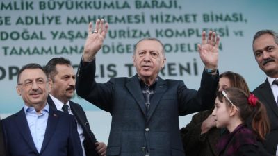 Cumhurbaşkanı Recep Tayyip Erdoğan, yerel seçim çalışmaları çerçevesinde 28 Mart