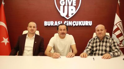 Trendyol 1. Lig takımlarından Bandırmaspor, teknik direktörlük görevi için Yusuf