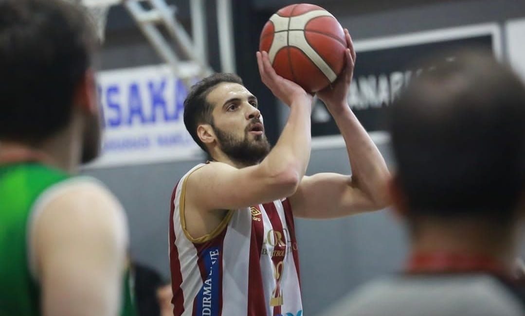 Bordo BK’dan üst turun ilk maçında yenilgi Türkiye Basketbol 2’nci Ligi’nde play-off maçlarında üst turda mücadele eden