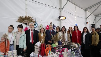 100 kadının el emeği ürünleri ile hazırladığı “El Emeği Alışveriş