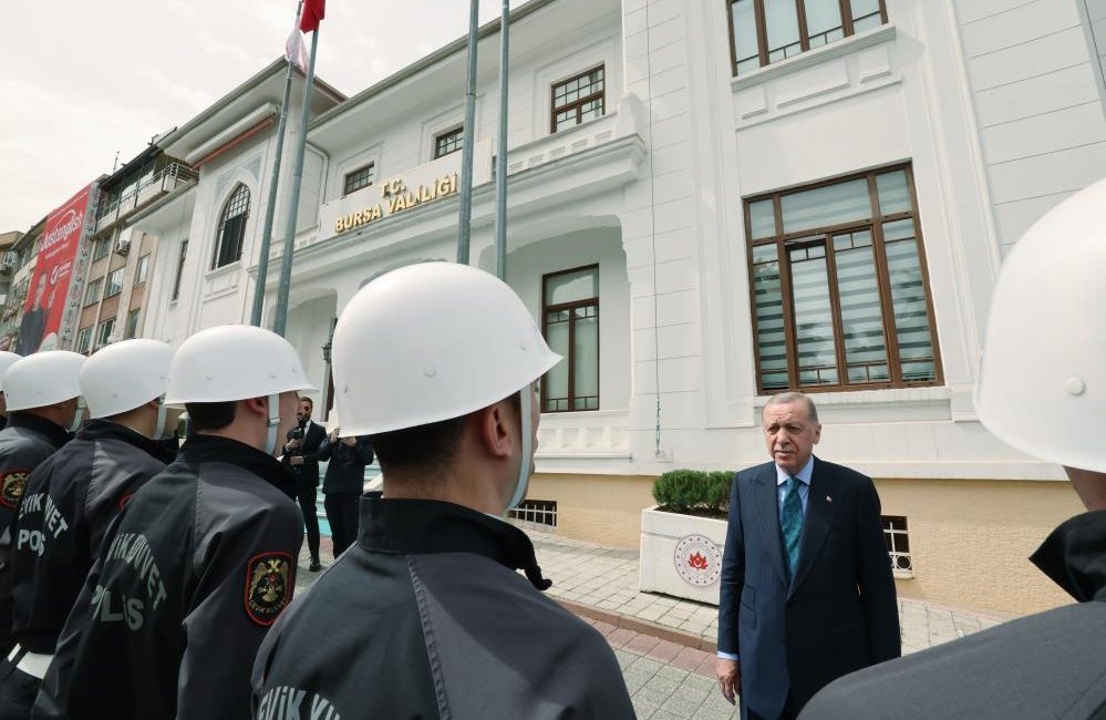 Cumhurbaşkanı Recep Tayyip Erdoğan, Bursa Valiliği’ni ziyaretinin ardından miting için