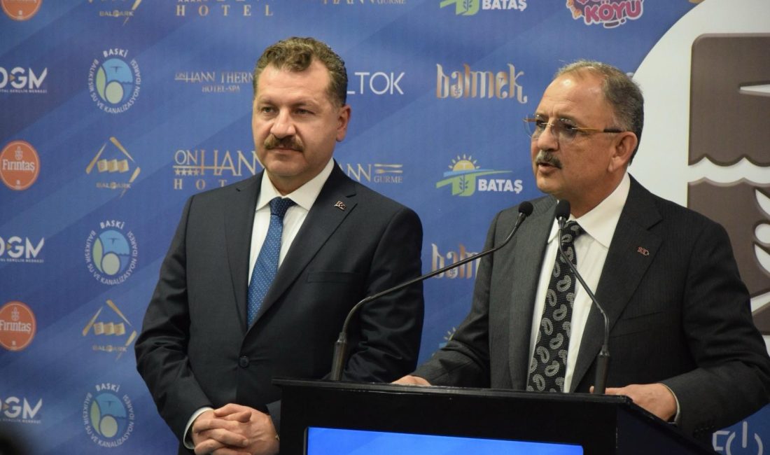 Bakan Özhaseki: “Türkiye’yi dirençli hale getirecek parti varsa AK Parti’dir” Çevre, Şehircilik ve İklim Değişikliği Bakanı Mehmet Özhaseki, Balıkesir Büyükşehir