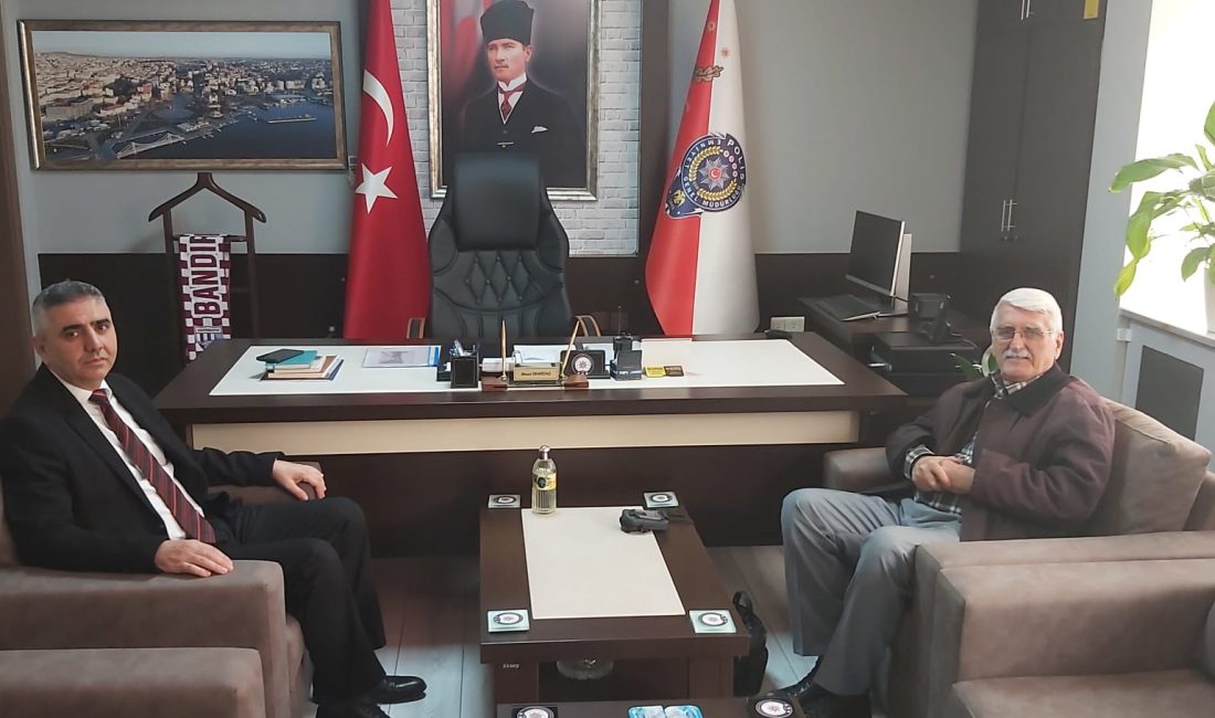 Bandırma’da uyuşturucuya geçit yok! Bandırma’da uyuşturucu mücadelesinde önemli yol alındı. Bandırma İlçe Emniyet Müdürü