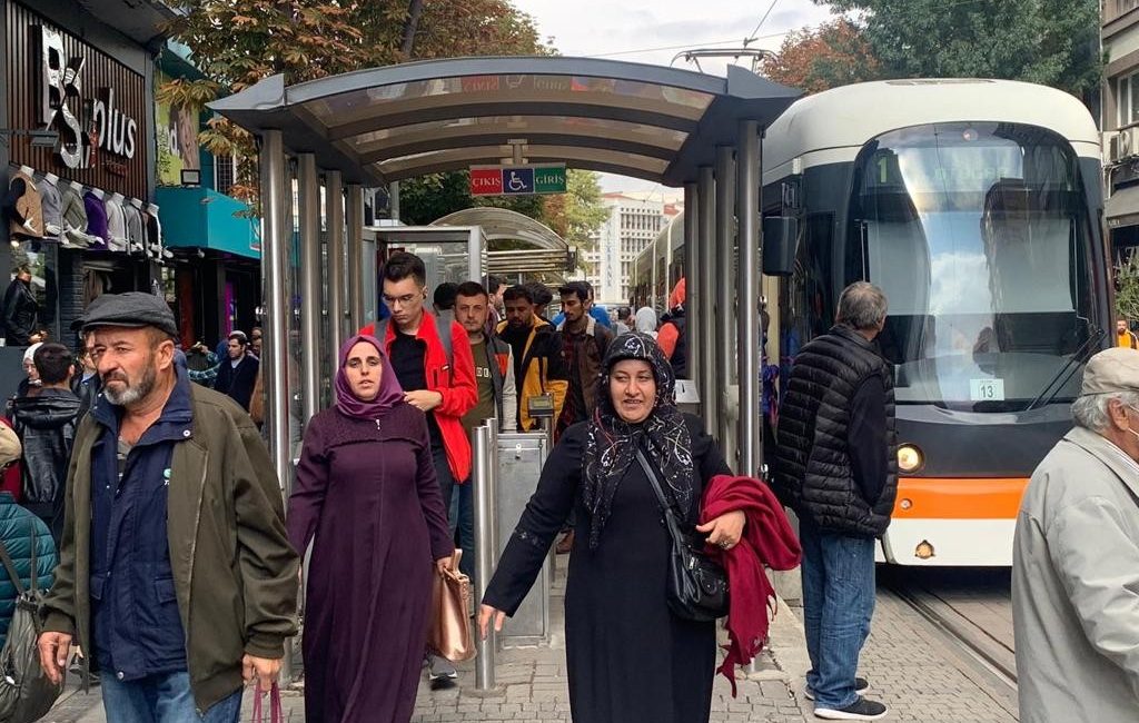 Yaşlı nüfus olarak kabul edilen 65 ve daha yukarı yaştaki