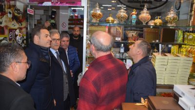 CHP Balıkesir Büyükşehir Belediye Başkan Adayı Ahmet Akın ile CHP