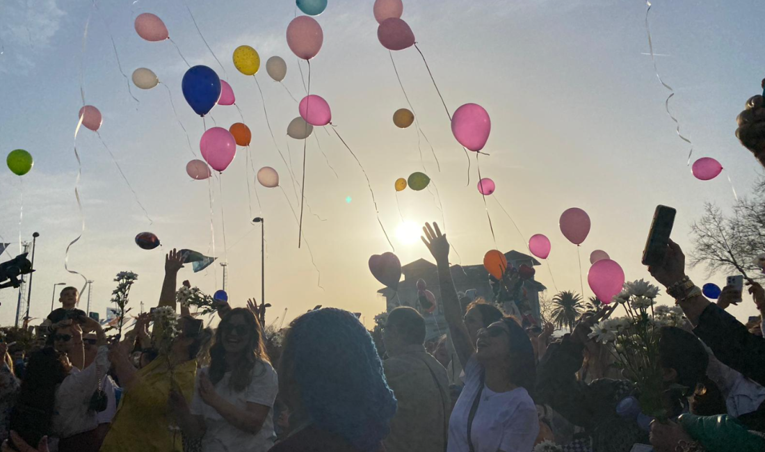 Balonlar, Fevziye bebek için uçuruldu Bandırmalılar, Fevziye bebeğin yeniden yaşama tutunma sevincini yüzlerce balon uçurarak