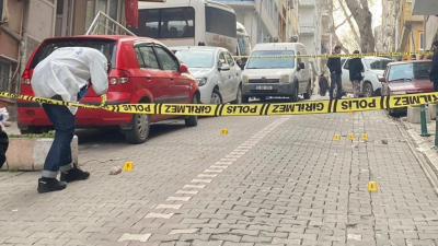 Bandırma’da akşam saatlerinde kurşunlama olayı meydana geldi.Alınan bilgiye göre; Paşabayır