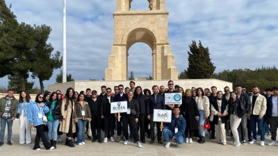 Burhaniye’de, Uygulamalı Bilimler Fakültesi Gezi ve Fotoğrafçılık Kulübü koordinatörlüğünde Çanakkale