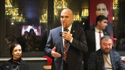 İYİ Parti Büyükşehir Belediye Başkan Adayı Turhan Çömez, basın için