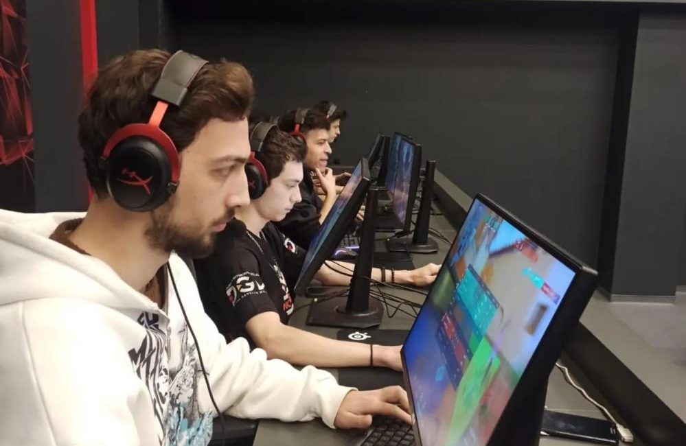 Burhaniye Uygulamalı Bilimler Fakültesi Dekanlığı Bünyesindeki BUBFA E-Sports Kulübü koordinatörlüğünde