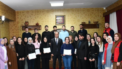 Balıkesir Gençlik Merkezinde, Kariyer Planlama, CV ve Motivasyon Mektubu Yazma