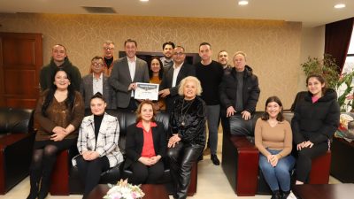 Görev süresini dolduran Bandırma Belediye Başkanı Av. Tolga Tosun, &nbsp;Bandırma