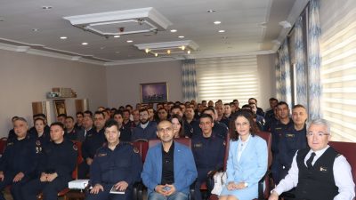 Balıkesir Üniversitesi’nde düzenlenen seminerde, İl Jandarma Komutanlığında görevli olan personelleri