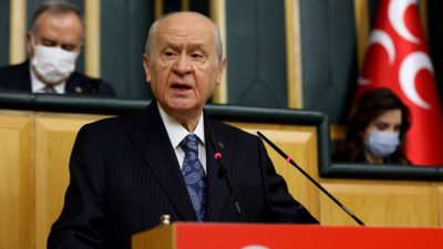 Milliyetçi Hareket Partisi (MHP) Genel Başkanı Devlet Bahçeli, bin 295