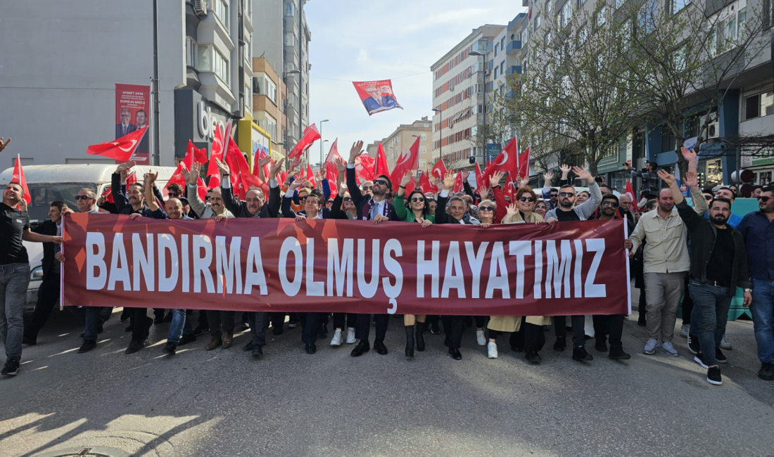 Öztaylan: “1 oy bile çok önemli, sandıklarımıza dört gözle sahip çıkalım” 31 Mart Yerel Seçimleri’nden önce yürüyüş düzenleyen Öztaylan, Bandırmalılara seçim