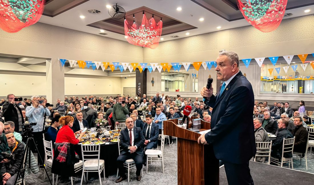 Öztaylan: “Emin Olun Kazanan Ben Değil, Bandırma Olacak” AK Parti Bandırma Belediye Başkan Adayı Cemal Öztaylan, düzenlemiş olduğu