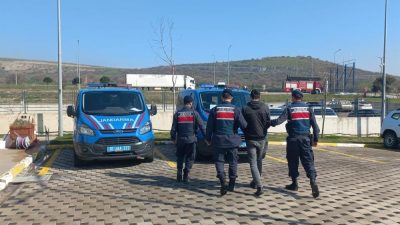 Balıkesir’de Jandarma ekipleri PKK/KCK silahlı terör örgütü propagandası yapmaktan aranan
