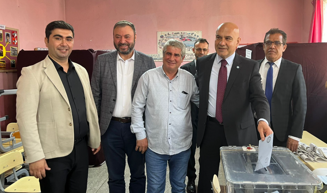 İYİ Parti Balıkesir Büyükşehir Belediye Başkan Adayı Turhan Çömez oyunu