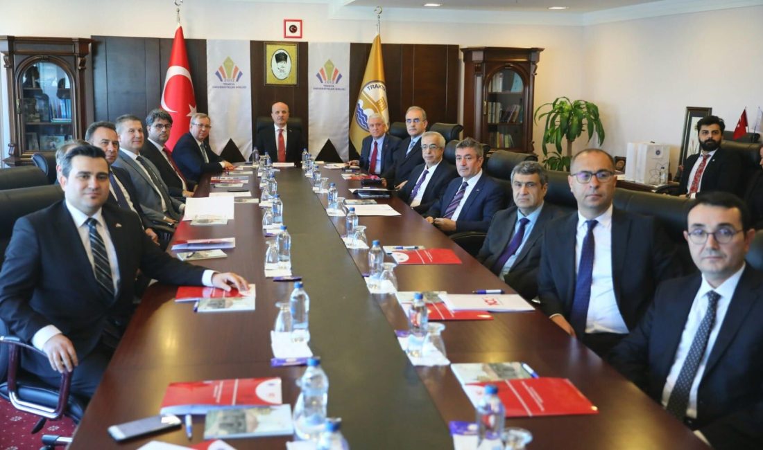 Trakya Üniversiteler Birliği’nin “22’nci Üst Kurul Toplantısı”na Bandırma Onyedi Eylül