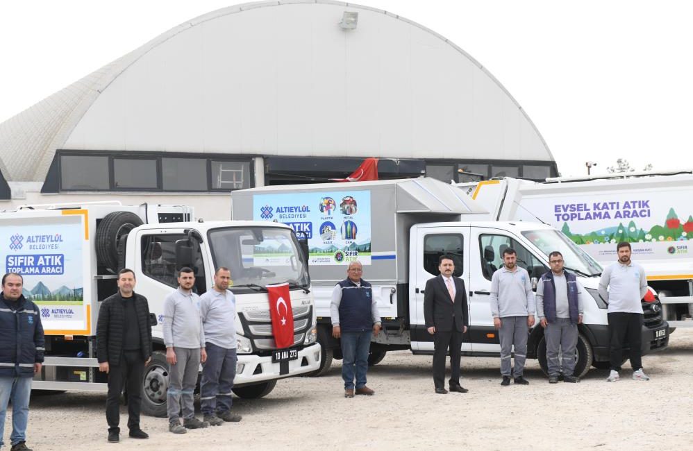  Altıeylül Belediyesi bünyesine kazandırmış olduğu 2 adet sıfır atık, 2