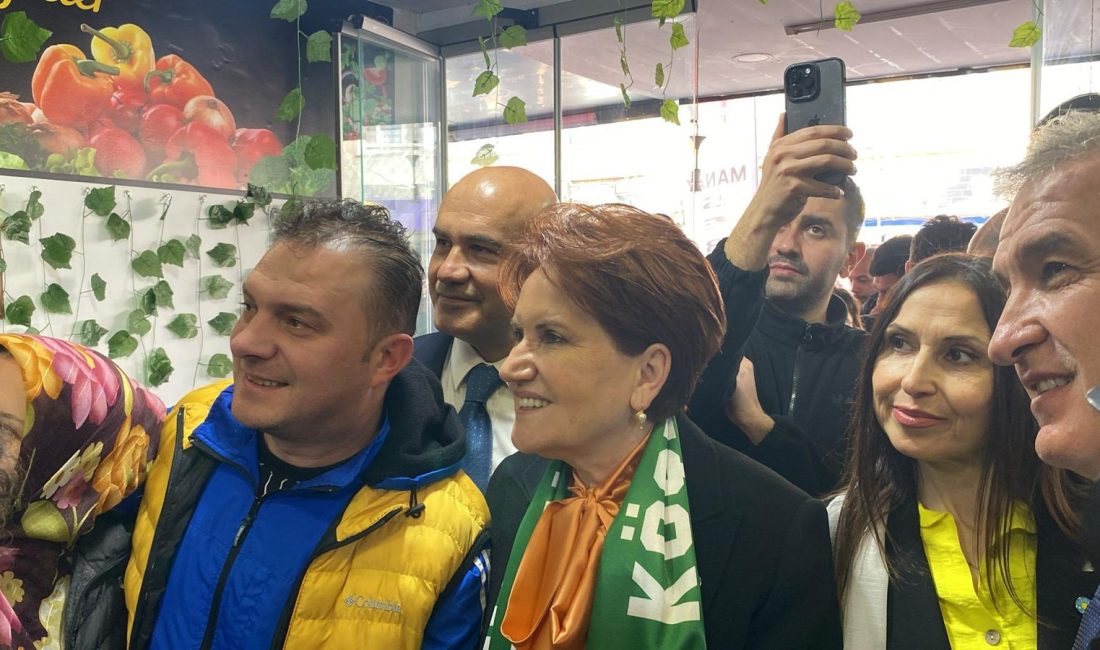 Akşener, gezdiği Gönen’de turşu ve asma yaprağı satın aldı Gönen’de gelen İYİ Parti Genel Başkanı Meral Akşener, esnaf ziyaretleri