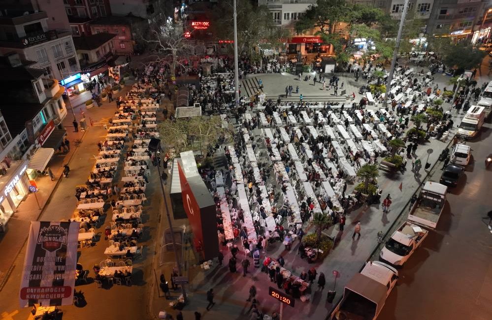 Sosyal belediyecilik alanında yaptığı projelerle ülke çapında adını duyuran Burhaniye