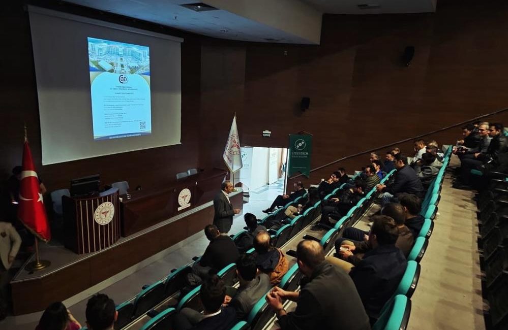  Balıkesir Atatürk Şehir Hastanesi’nde Türkiye genelinde 600 online ve 70’e
