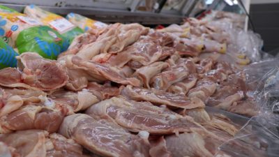  Bir önceki ay 200 bin 333 ton olan tavuk eti