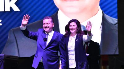 Balıkesir Büyükşehir Belediye Başkanı Yücel Yılmaz, 20 ilçenin tamamında tam