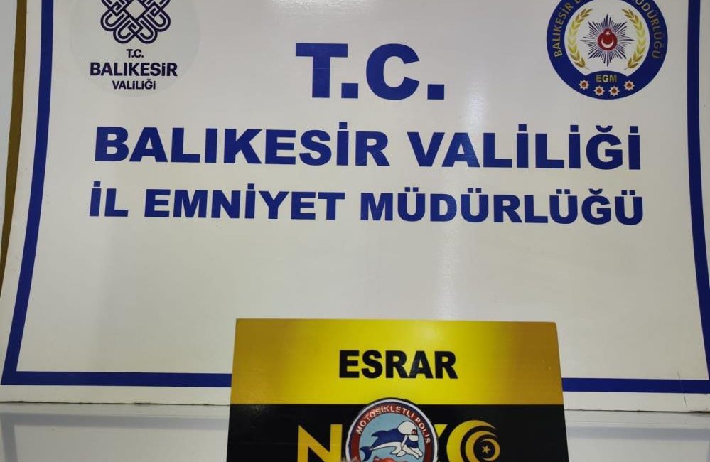 Balıkesir’de emniyet ekipleri tarafından yapılan asayiş, trafik ve huzur uygulamalarında