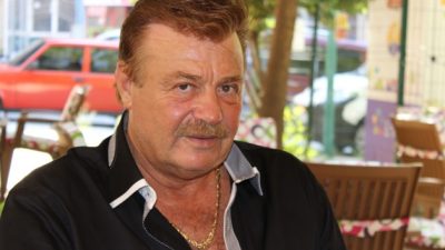 Sağlık Bakanı Fahrettin Koca, “Bilinci açık olan Nuri Alço’nun tedavisi
