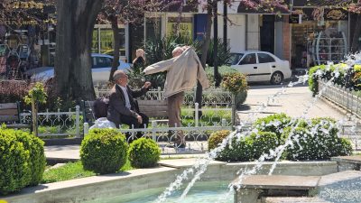 Nisan ayının gelmesiyle birlikte artan hava sıcaklıkları nedeniyle vatandaşlarda bahar