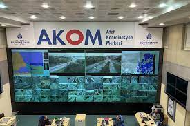 AKOM uyardı: “Sıcaklıklar düşüyor, sağanak yağmur geliyor” İstanbul Büyükşehir Belediyesi (İBB) Afet Koordinasyon Merkezi (AKOM) yaptığı açıklamada,