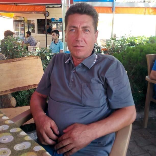 Kamyonla çarpışan motosiklet sürücüsü hayatını kaybetti Edremit’de kamyon ile motosiklet çarpıştı. Kazada motosiklet sürücüsü hayatını kaybetti. Edinilen