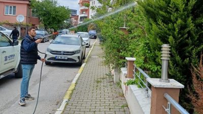 Altıeylül Belediyesi Temizlik İşleri Müdürlüğü ekipleri vatandaşların daha temiz ve