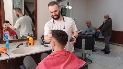 Ramazan Bayramı öncesi Düzce’de ki kuaför ve berberlerde bayram yoğunluğu