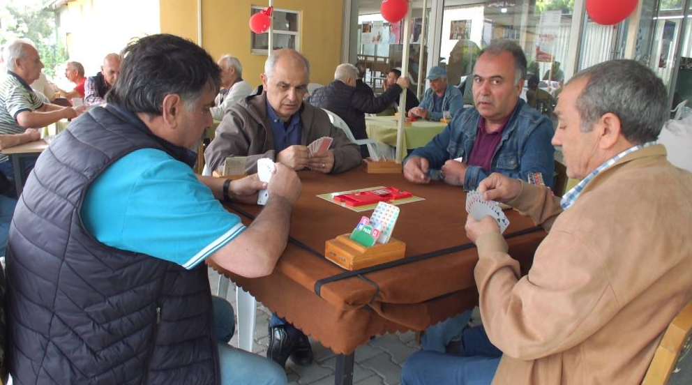 Balıkesir’de Briçte Egemenlik Turnuvası yapıldı Burhaniye Belediyespor Egemenlik Kupası Açık İkili Briç Turnuvası yapıldı. İskele