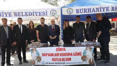 4 Nisan Dünya Sokak Hayvanları Günü dolayısıyla, Burhaniye Belediye Başkanı