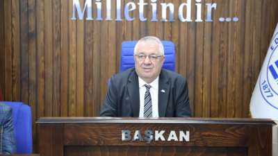 Edremit Belediye Başkanı Mehmet Ertaş, ilk mesai gününde belediye bünyesinde