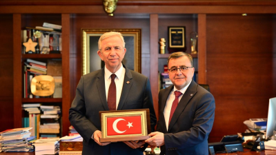 Altıeylül Belediye Başkanı Hakan Şehirli, Ankara Büyükşehir Belediye Başkanı Mansur