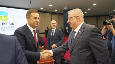 Balıkesir Büyükşehir Belediye Meclisi yeni dönemin ilk toplantısını Büyükşehir Belediye