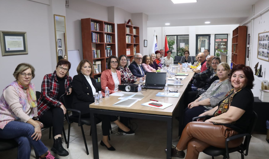 ÇYDD Bölge Toplantısı’nın ev sahibi Bandırma oldu Çağdaş Yaşamı Destekleme Derneği (ÇYDD) Bandırma Şubesi ev sahipliğinde düzenlenen