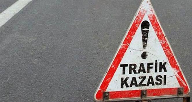 Bayram tatilinin ilk gününde meydana gelen trafik kazalarında 9 kişi hayatını kaybetti İçişleri Bakanı Ali Yerlikaya 9 günlük bayram tatilinin 1’inci gününde