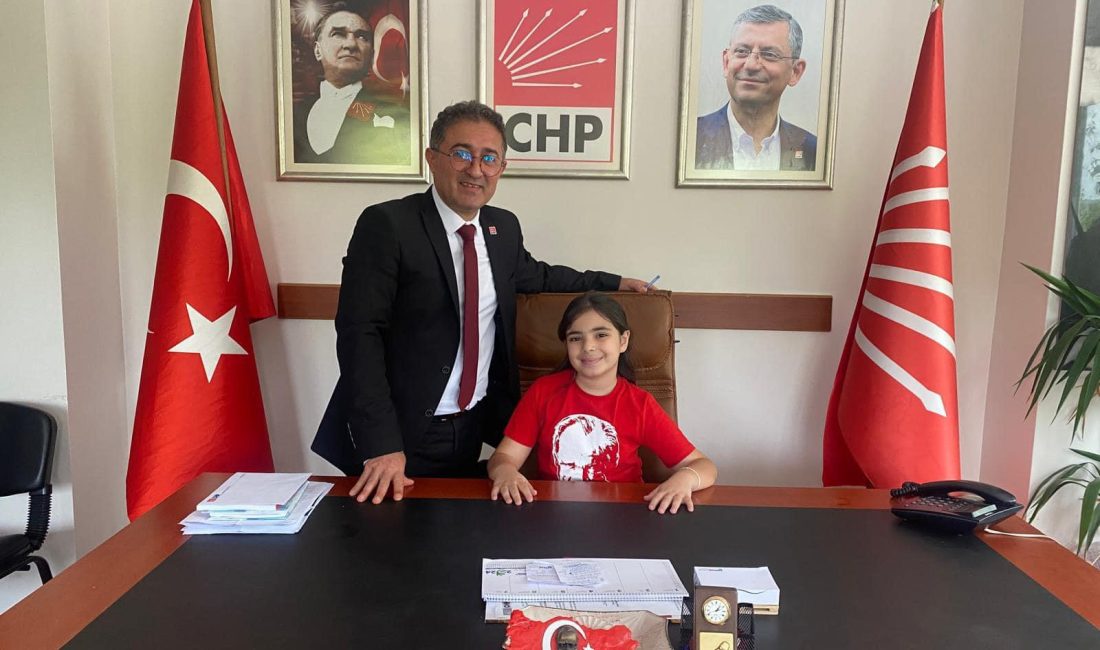 Her yıl geleneksel olarak 23 Nisan’da gerçekleştirilen temsili makam devir